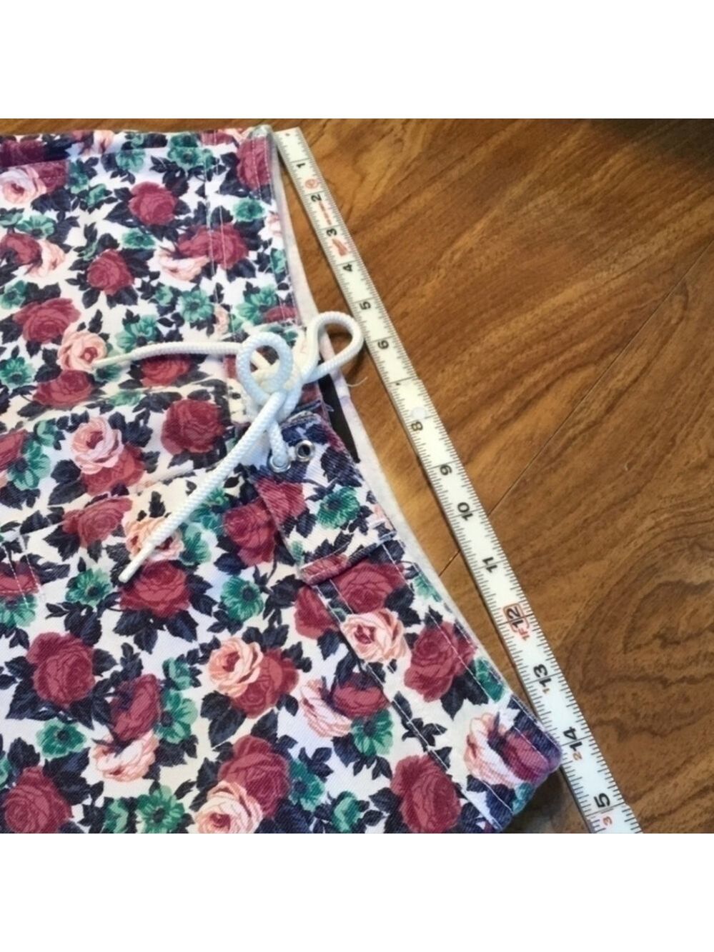 Board Shorts By Bodywaves  Size 9 Jr  Floral Pattern Surf Shorts - Picture 3 of 6